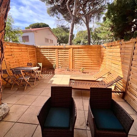 Sympathique Studio En Rez De Jardin Dans Residence Hyeres Ngoại thất bức ảnh